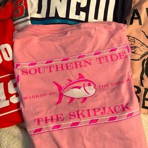 Southern Tide T-shirt